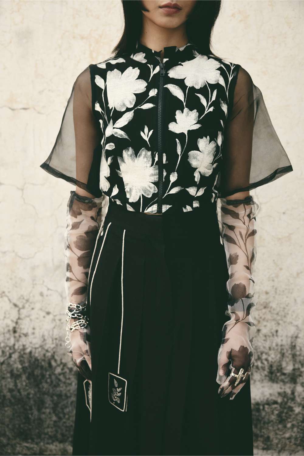 ATBW - AN Bloom Crop Top - Black