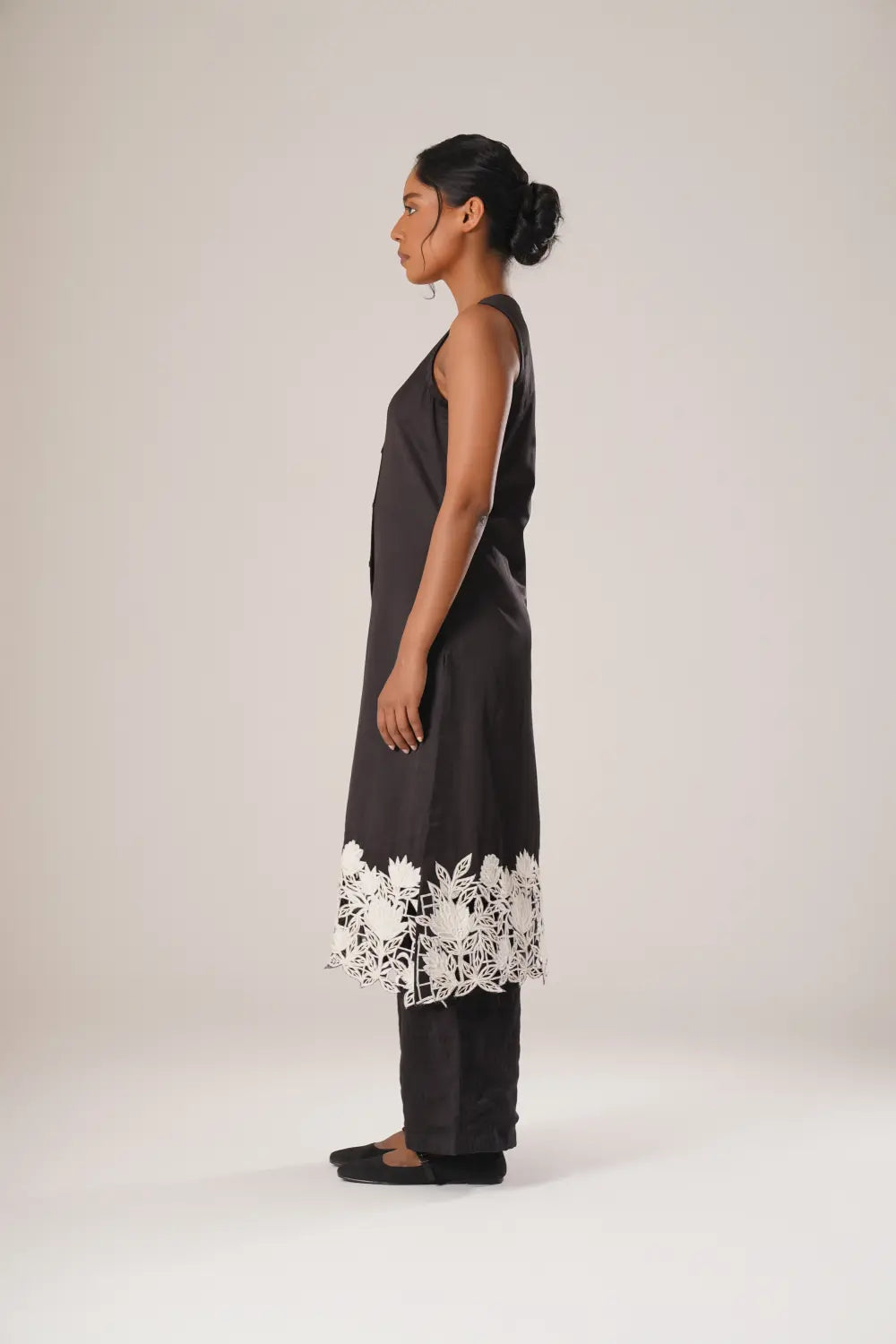 ATBW - TOSOTW Noir Flora Kurta + Noir Trousers + Lattice Light Overlay