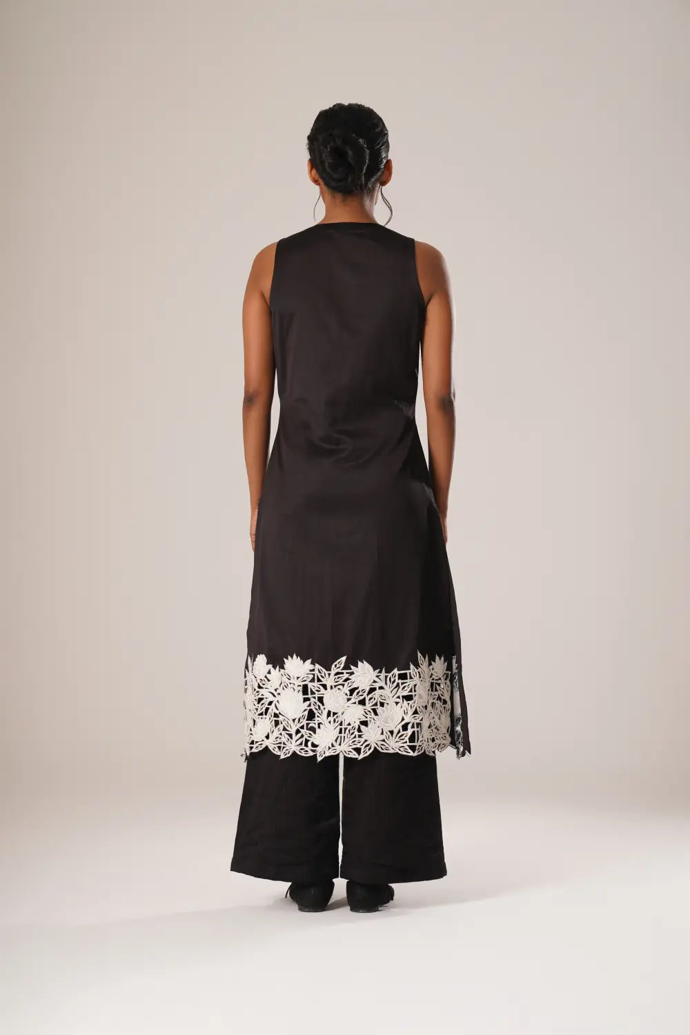 ATBW - TOSOTW Noir Flora Kurta Set