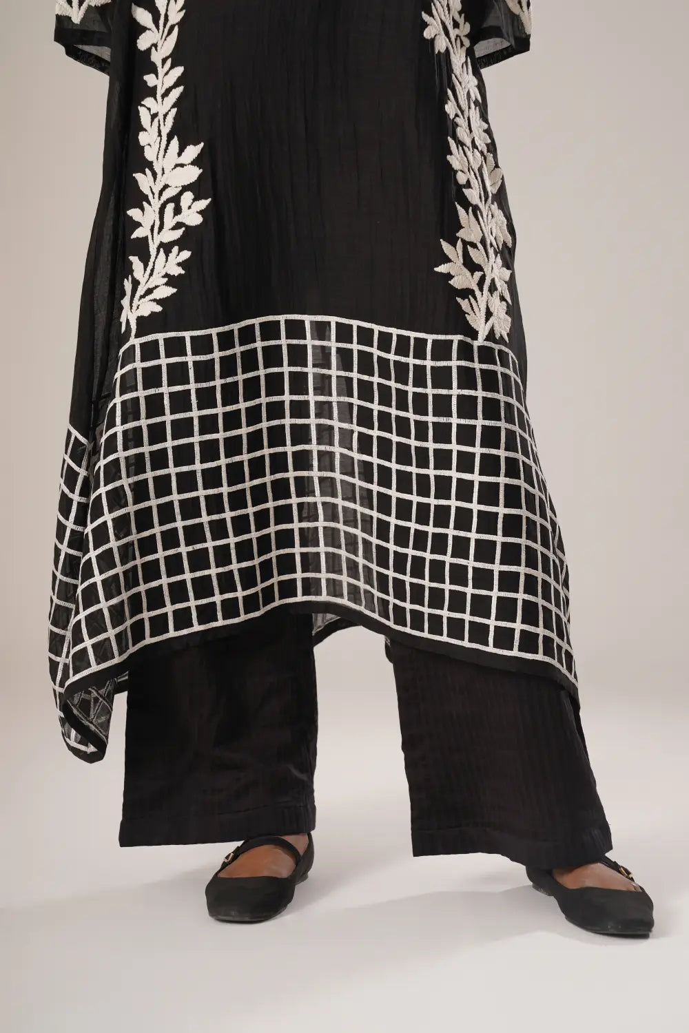 ATBW - TOSOTW Windowleaf Kaftan