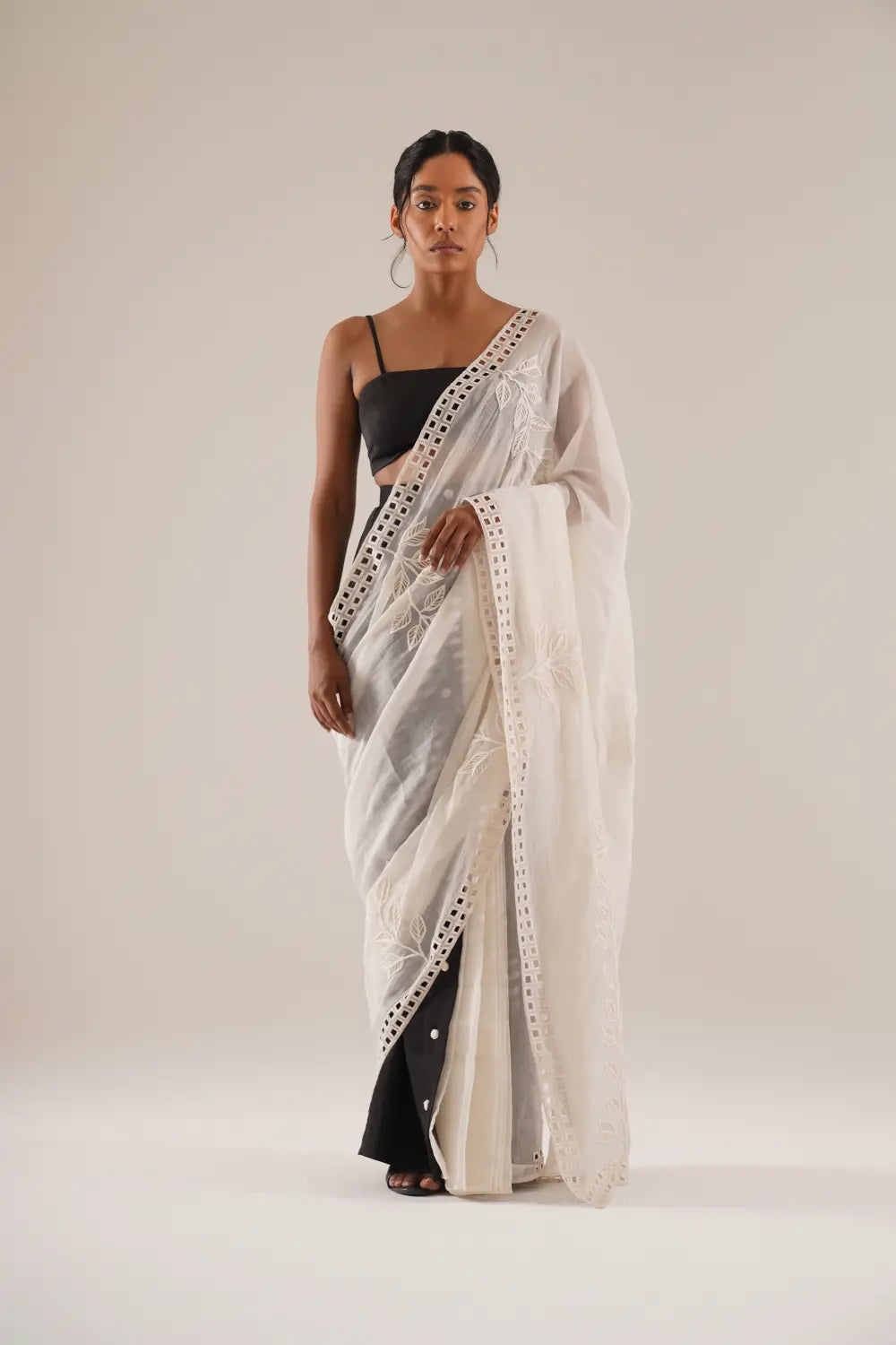 ATBW - TOSOTW Bloom Button Saree