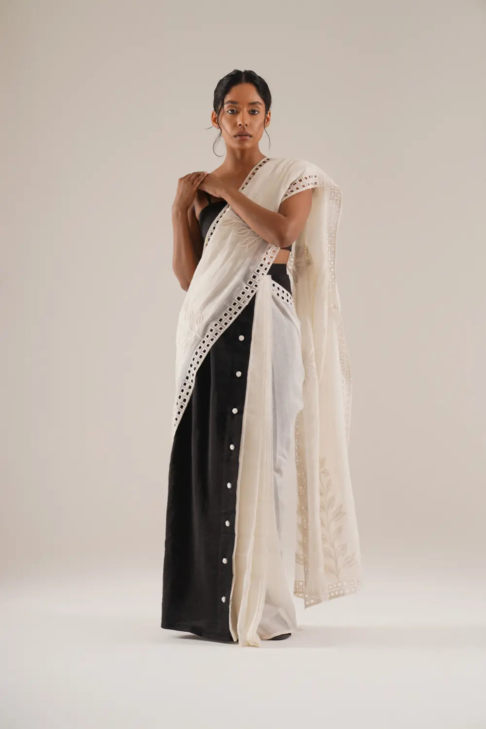 ATBW - TOSOTW Bloom Button Saree