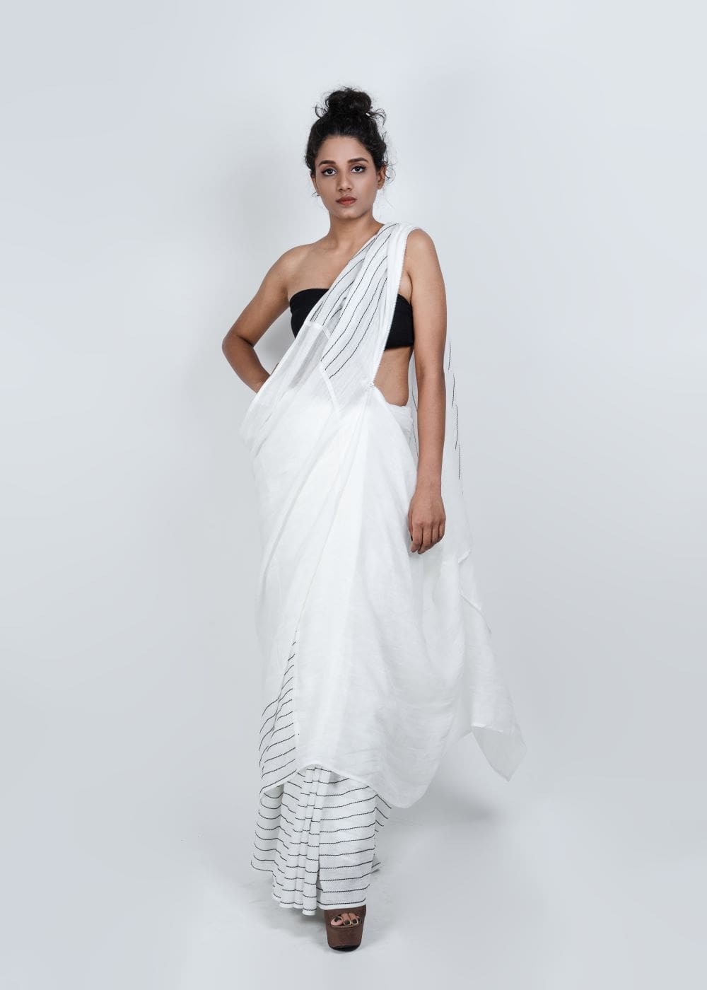 ATBW - White Zipper Saree