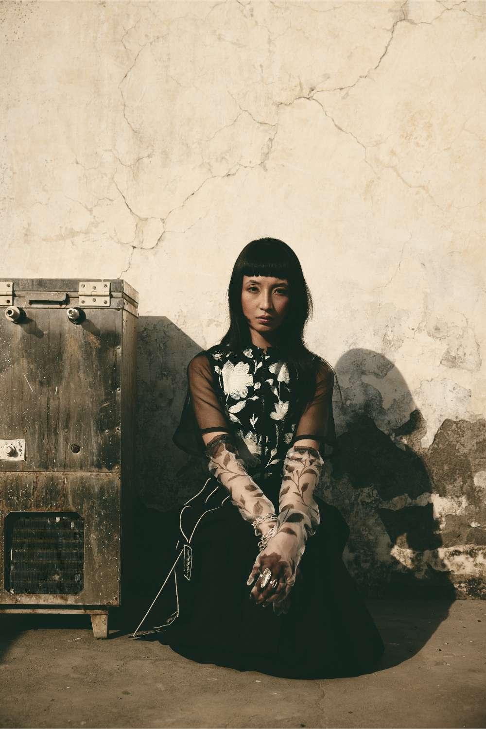 ATBW - AN Bloom Crop Top - Black