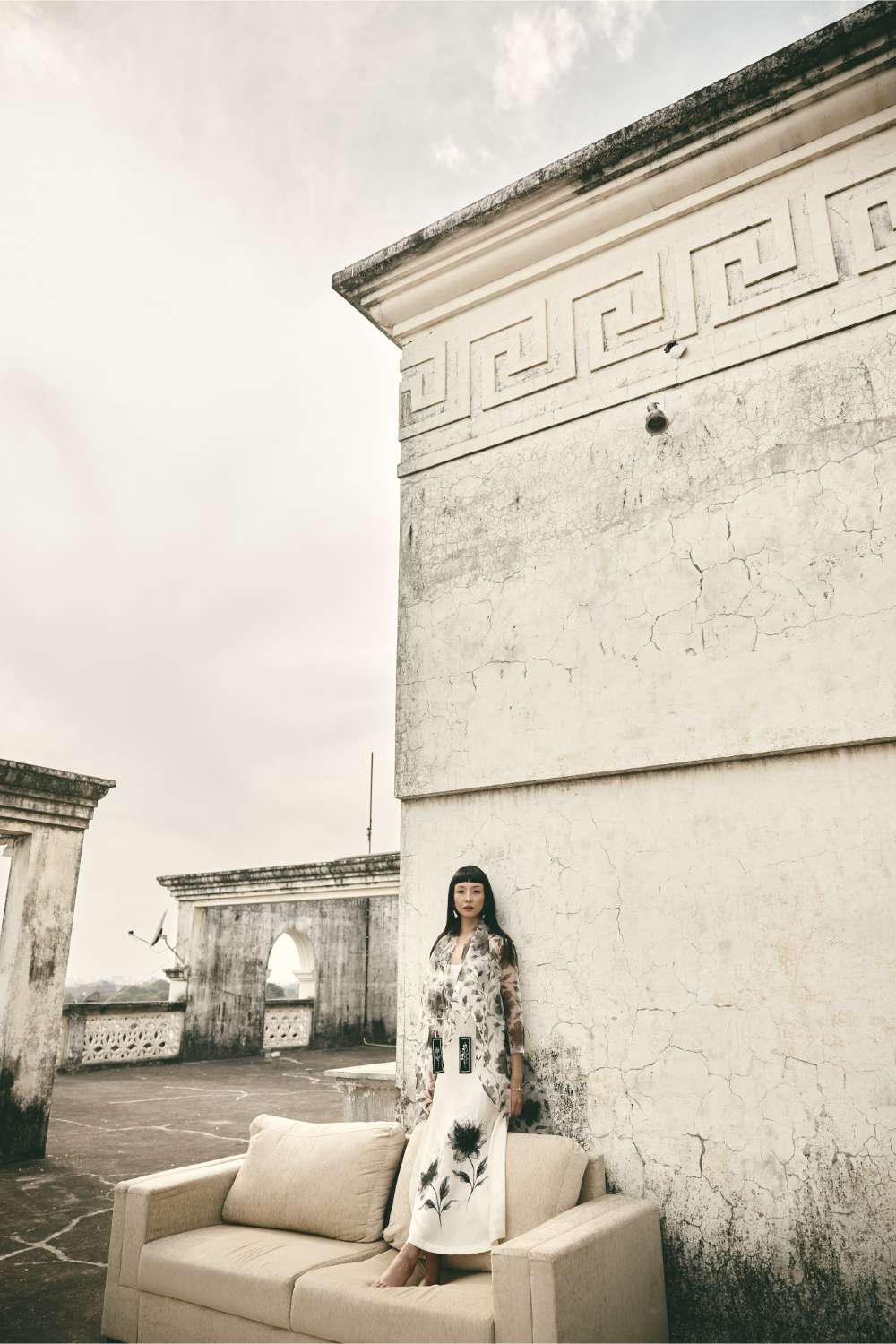 ATBW - AN Floral Organza Cape