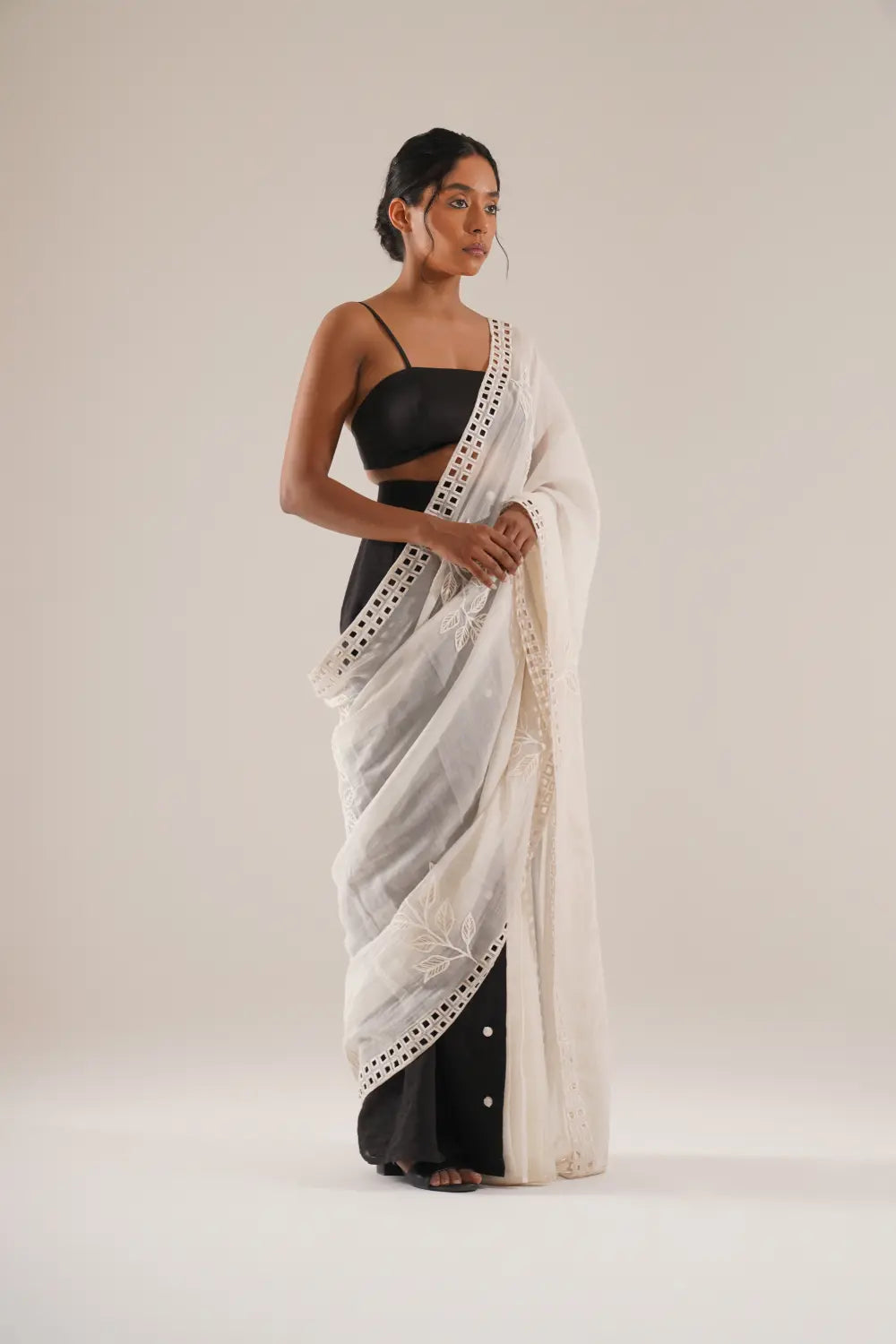 ATBW - TOSOTW Bloom Button Saree