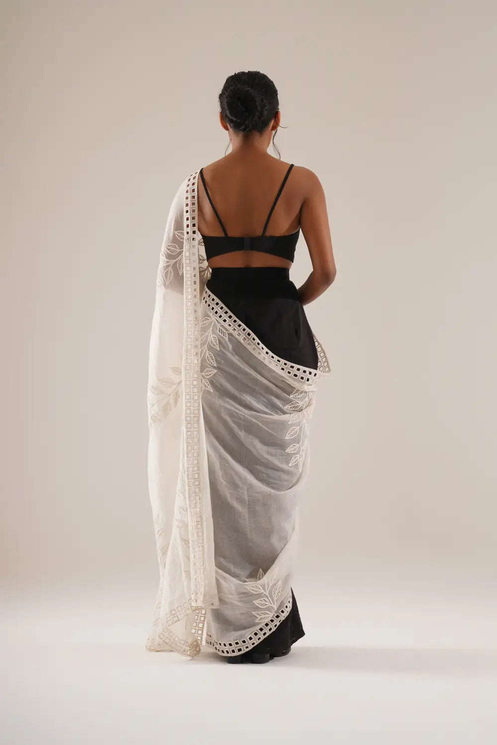 ATBW - TOSOTW Bloom Button Saree