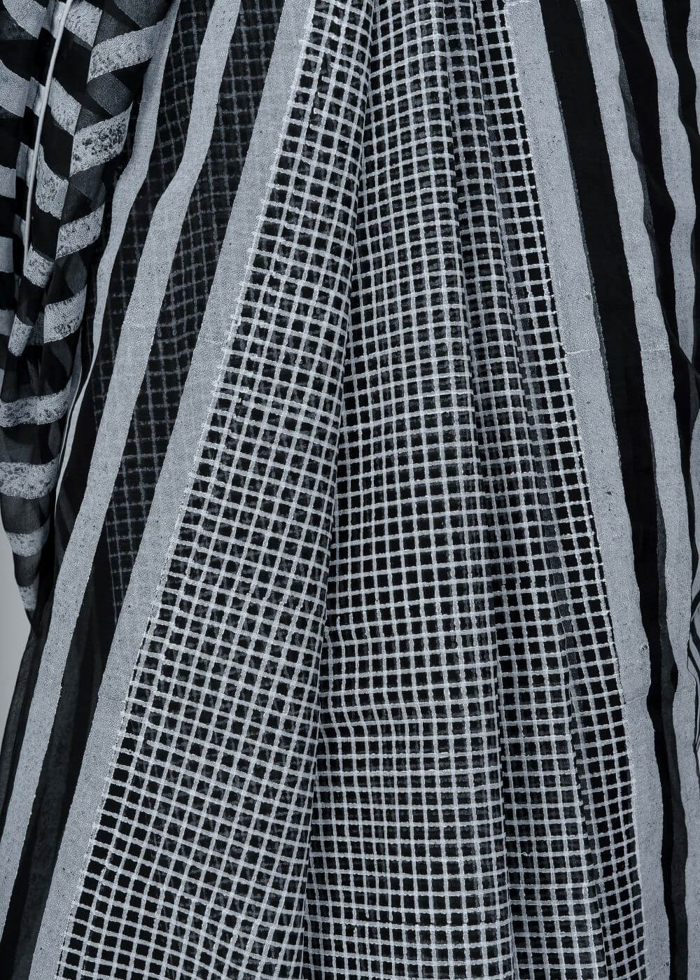 ATBW - Black Geometric Pattern Saree