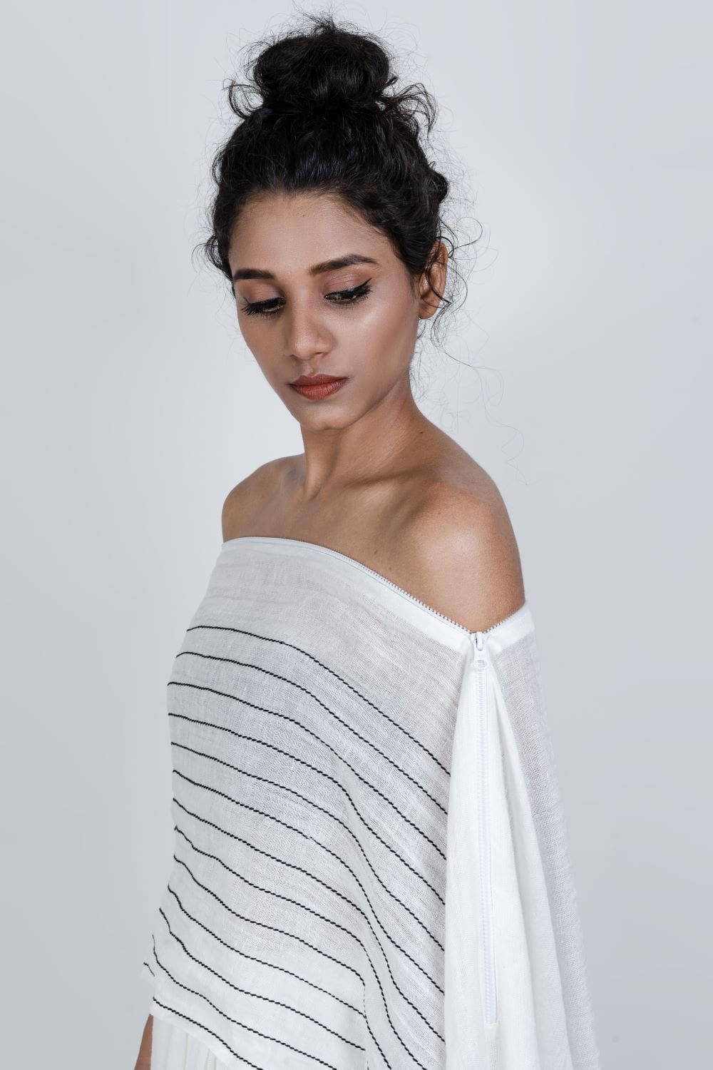 ATBW - White Zipper Saree