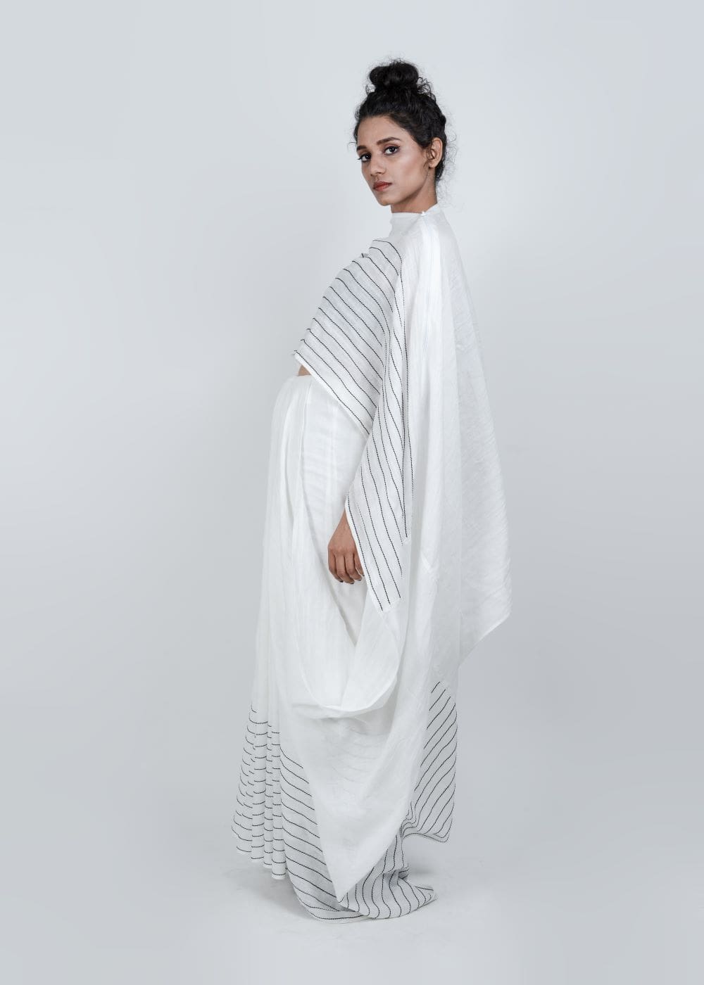 ATBW - White Zipper Saree