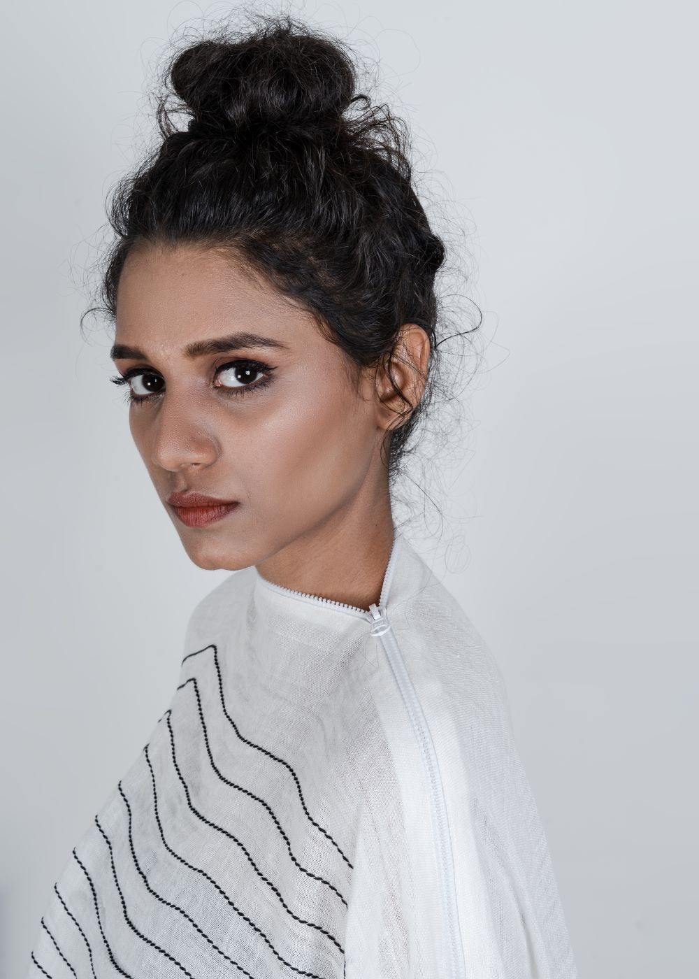 ATBW - White Zipper Saree