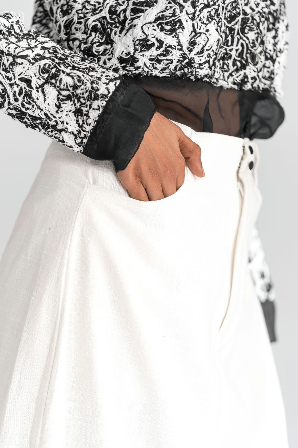 ATBW - Externals Asymmetrical Skirt