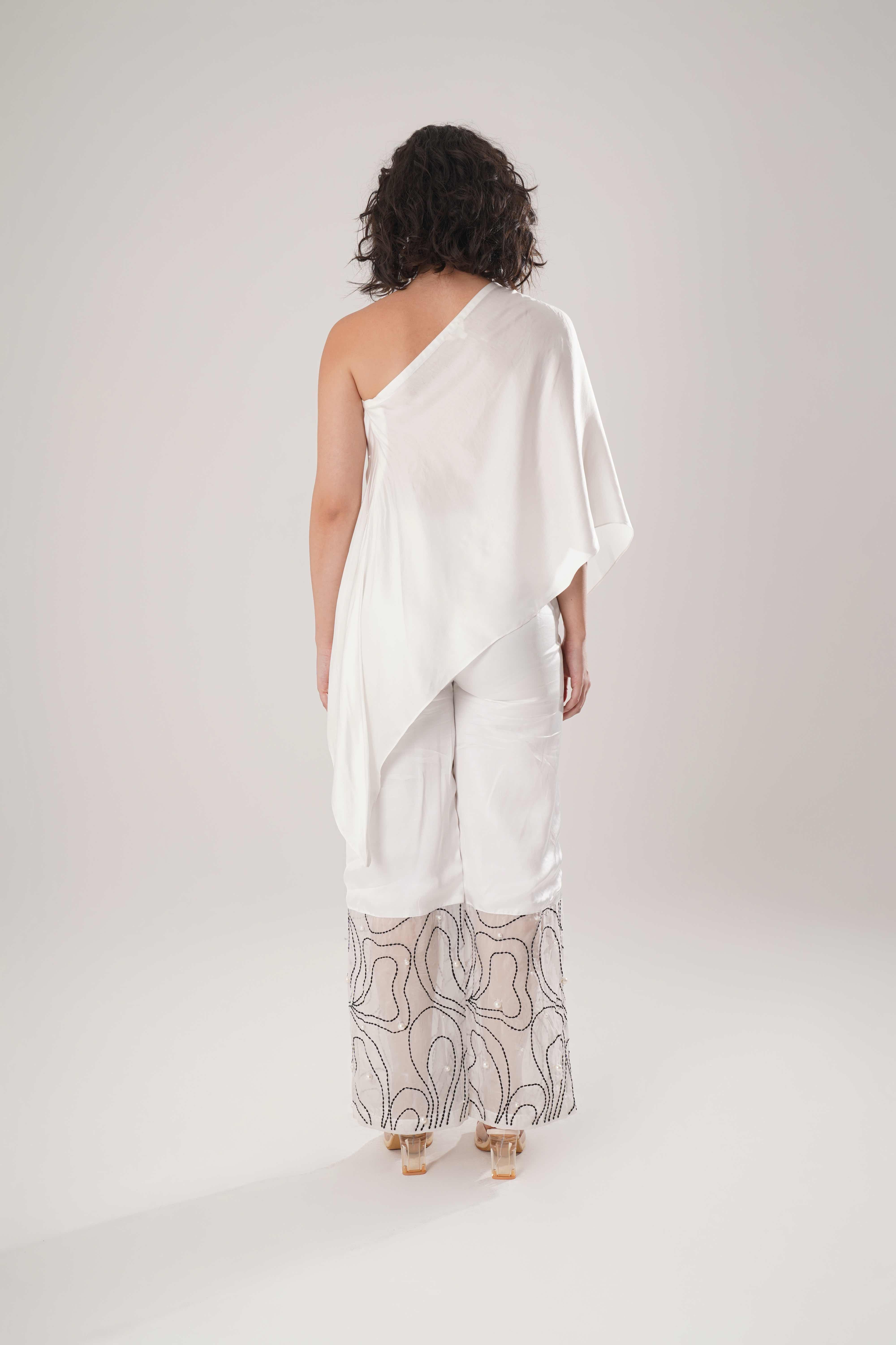 ATBW - FLOW White Off Shoulder Set