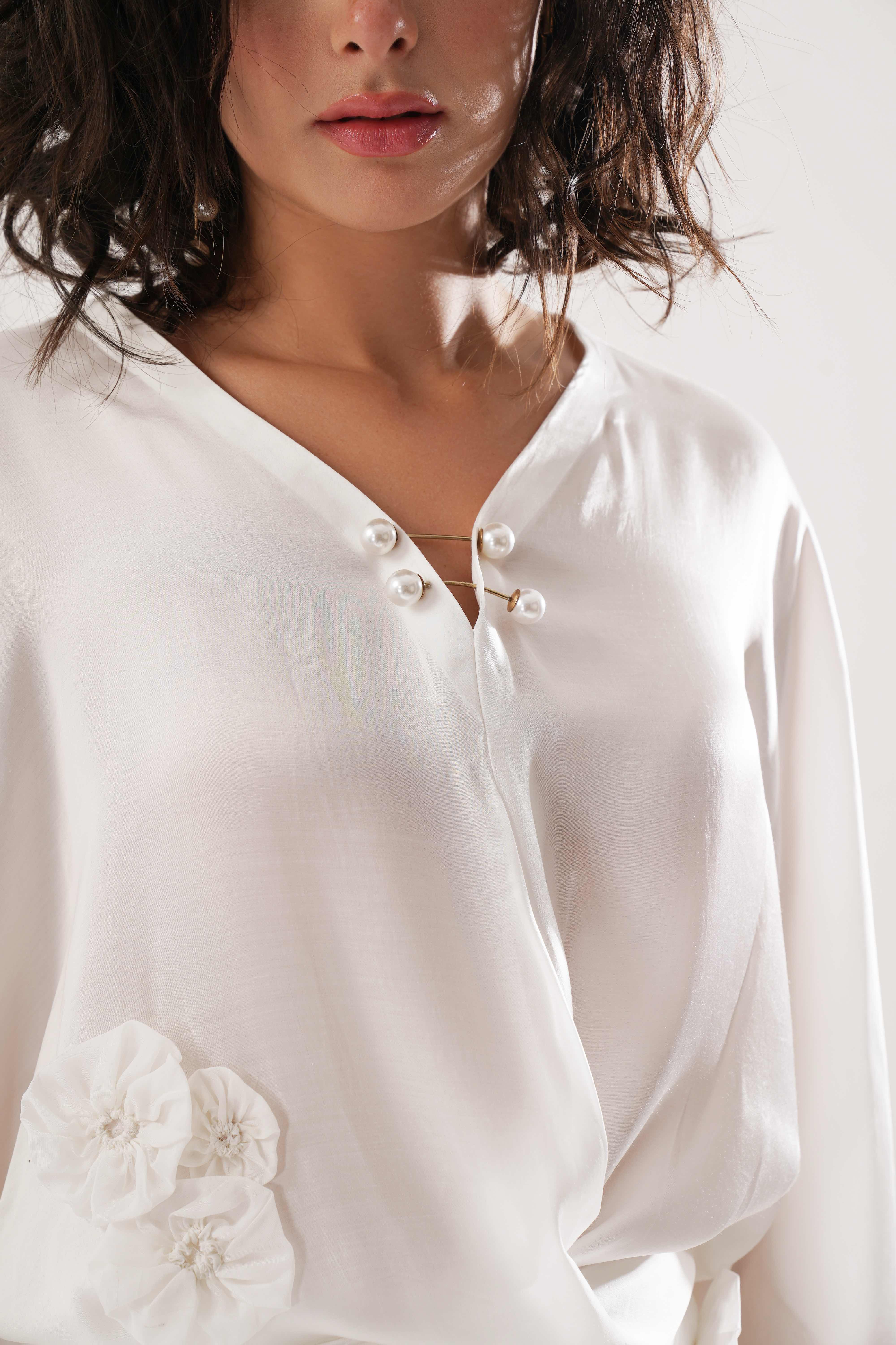 ATBW - FLOW White Kaftan Tie Up Set