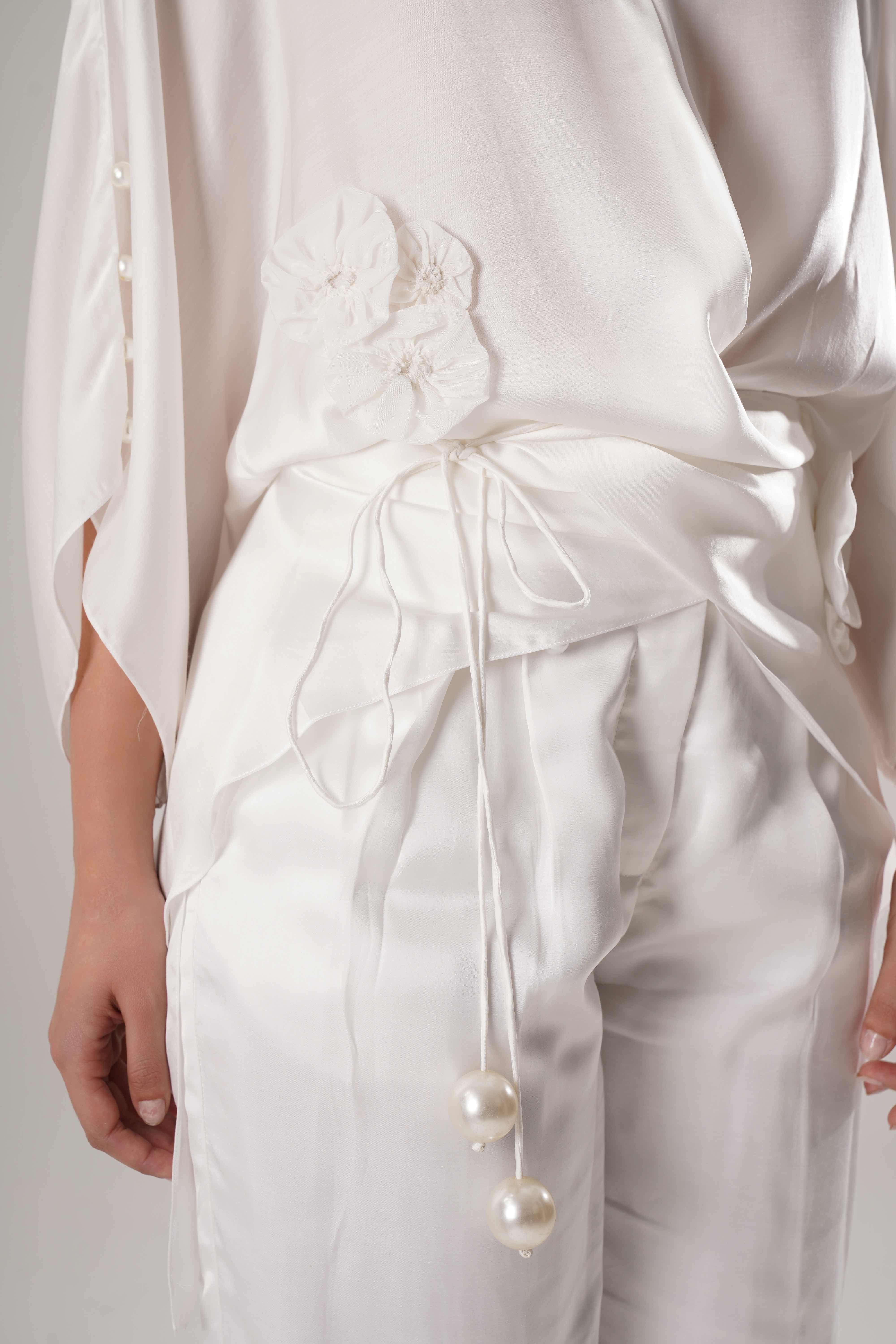 ATBW - FLOW White Kaftan Tie Up Set